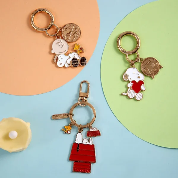 Anime SNOOPY Charlie Metal Keychain Cute Couple Bagpack Pendant Key Ring for Men Women Car Keychain Accessories Birthday Gift - Image 3